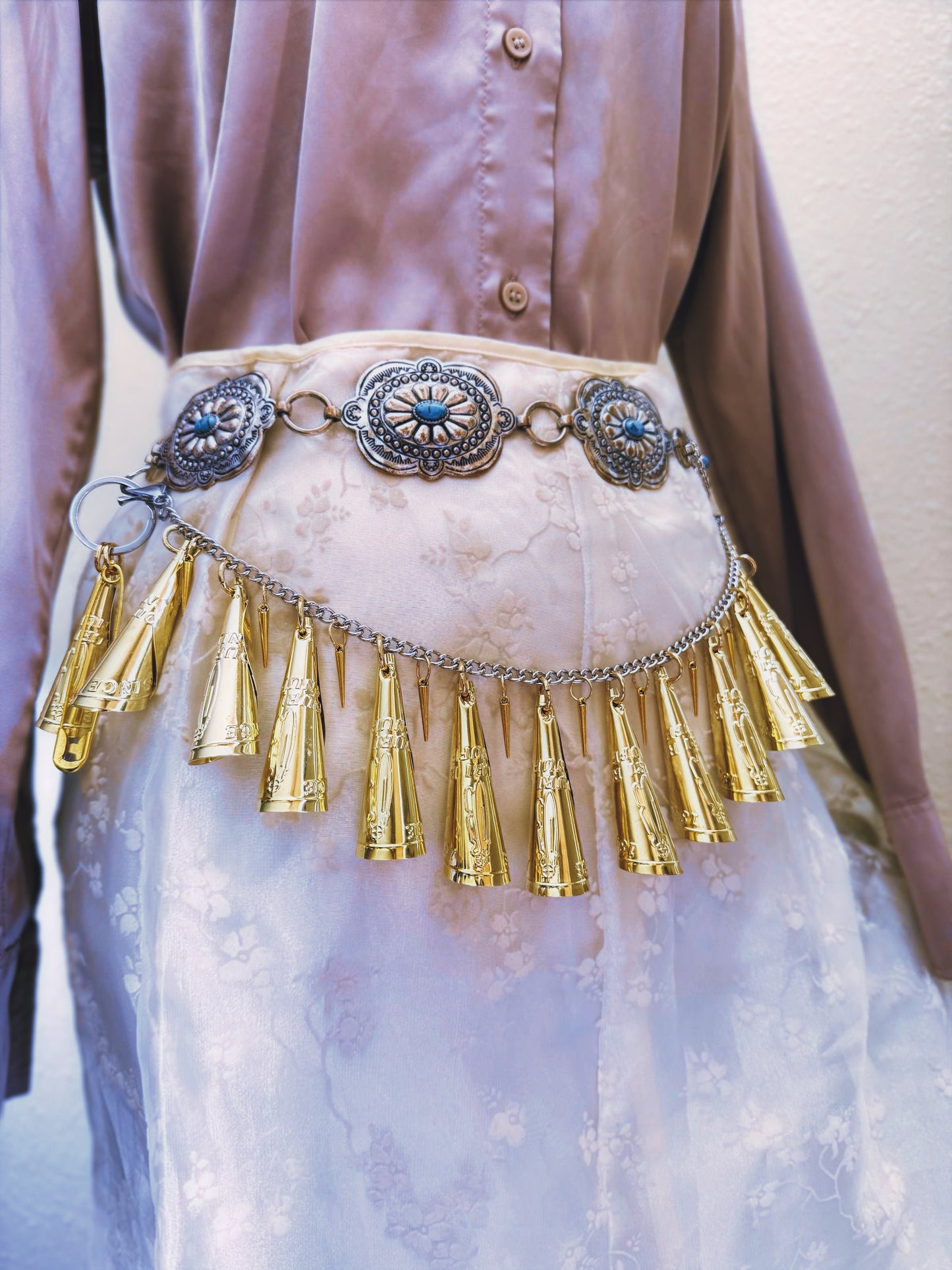 44cm Silver Chain with Brass Cones & Acrylic Gold Spikes