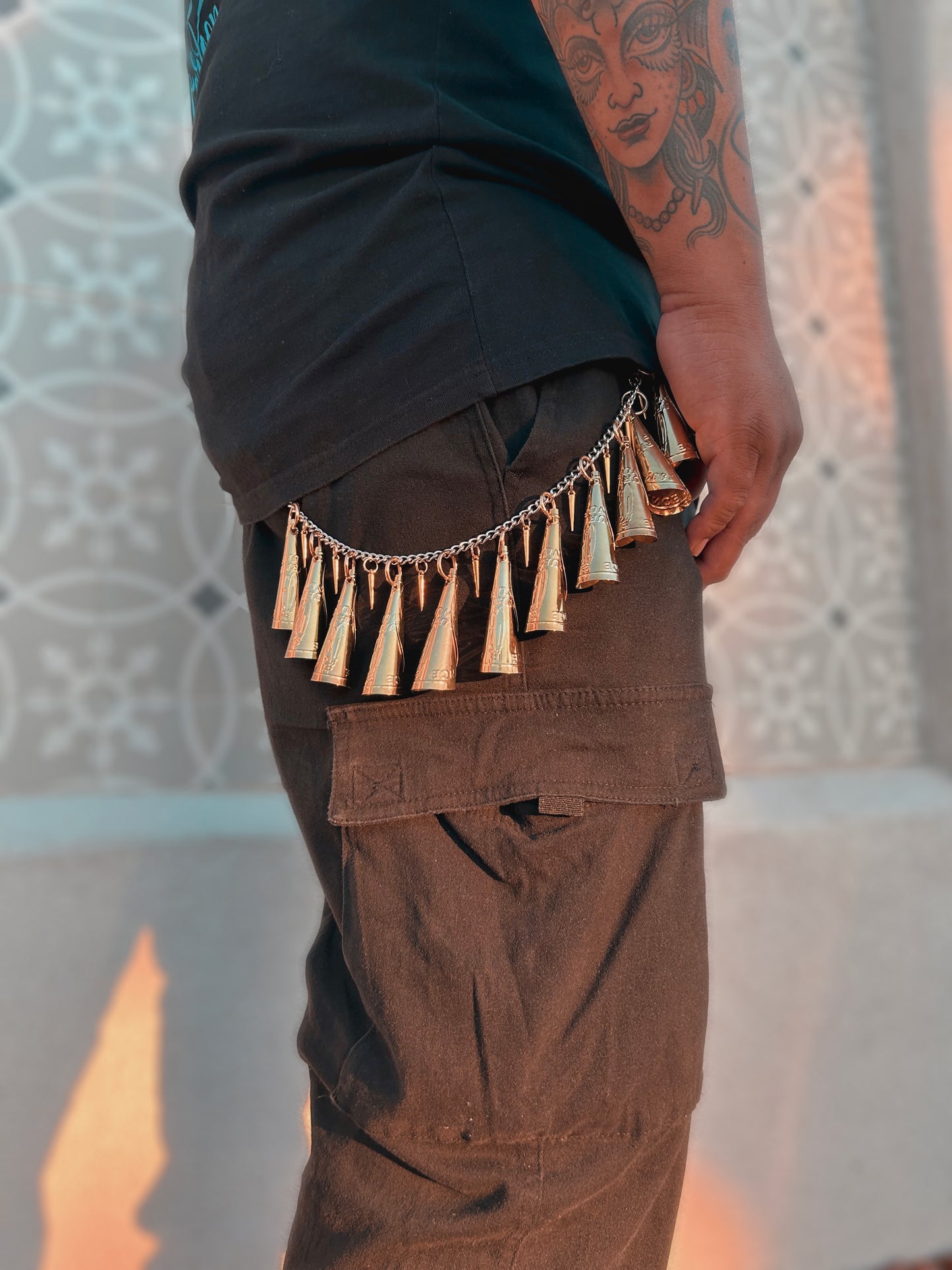 44cm Silver Chain with Brass Cones & Acrylic Gold Spikes