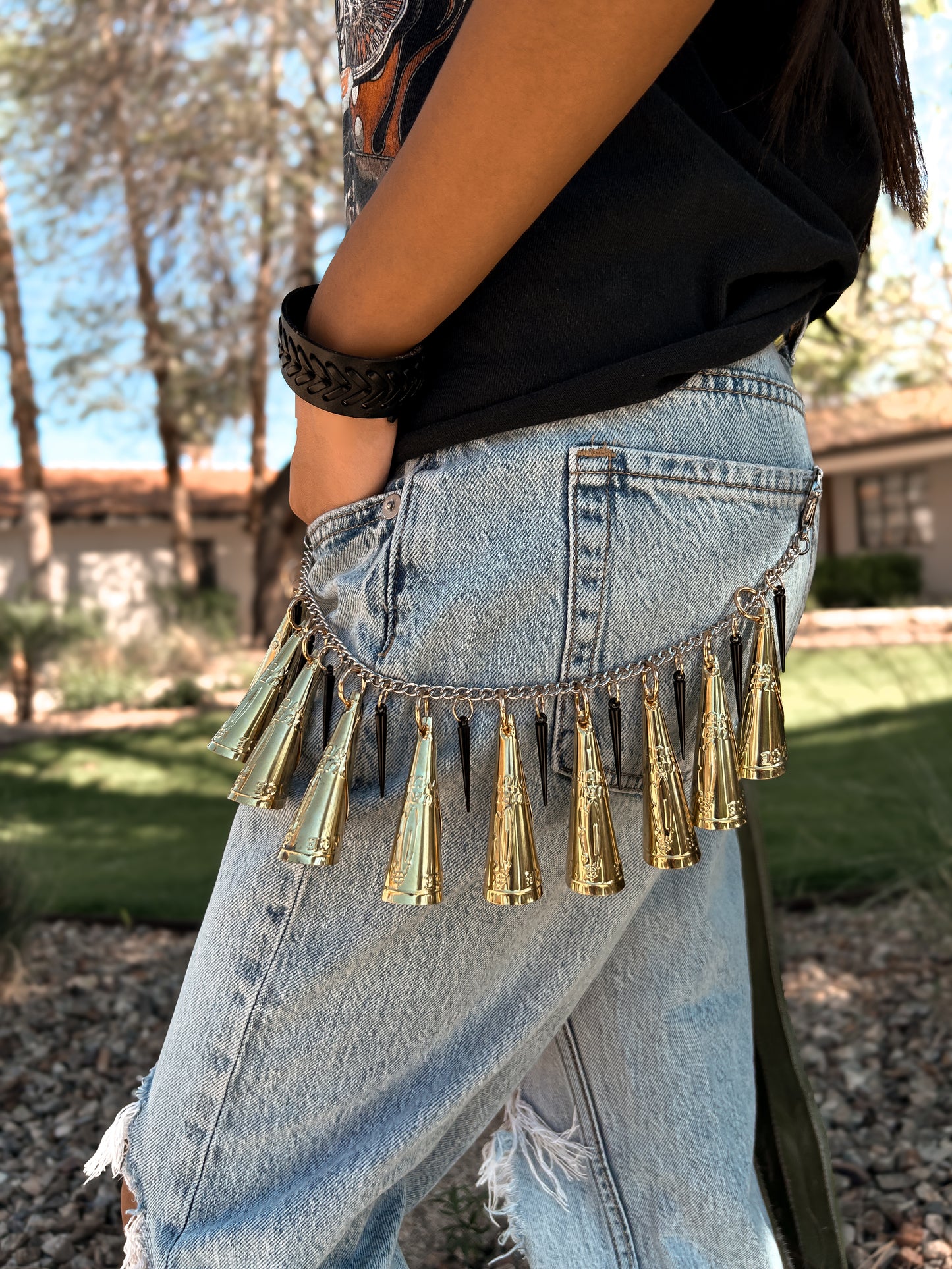 44cm Jingle Chain with Brass Cones and Black Acrylic Spikes